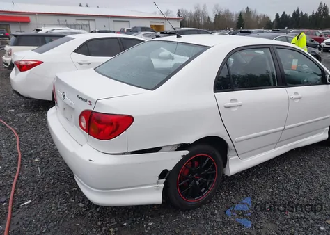 2004 Toyota Corolla S z USA, uszkodzony, nr VIN 1NXBR32E64Z294569